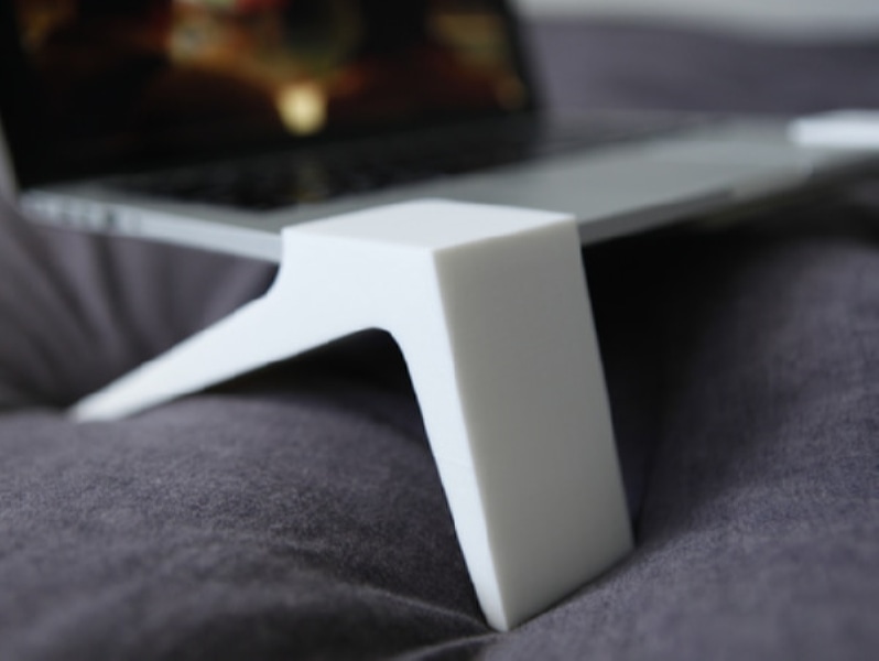 Подставка для Macbook Pro