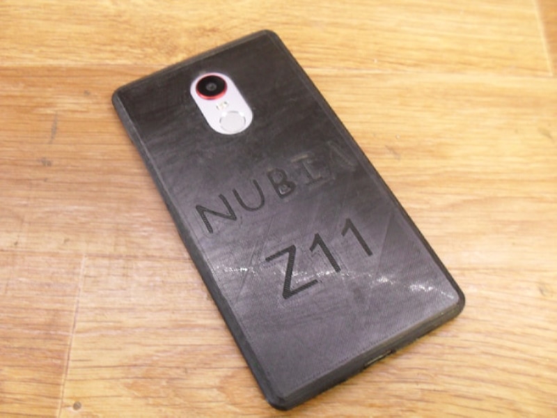 Бампер для ZTE Nubia Z11 MAX
