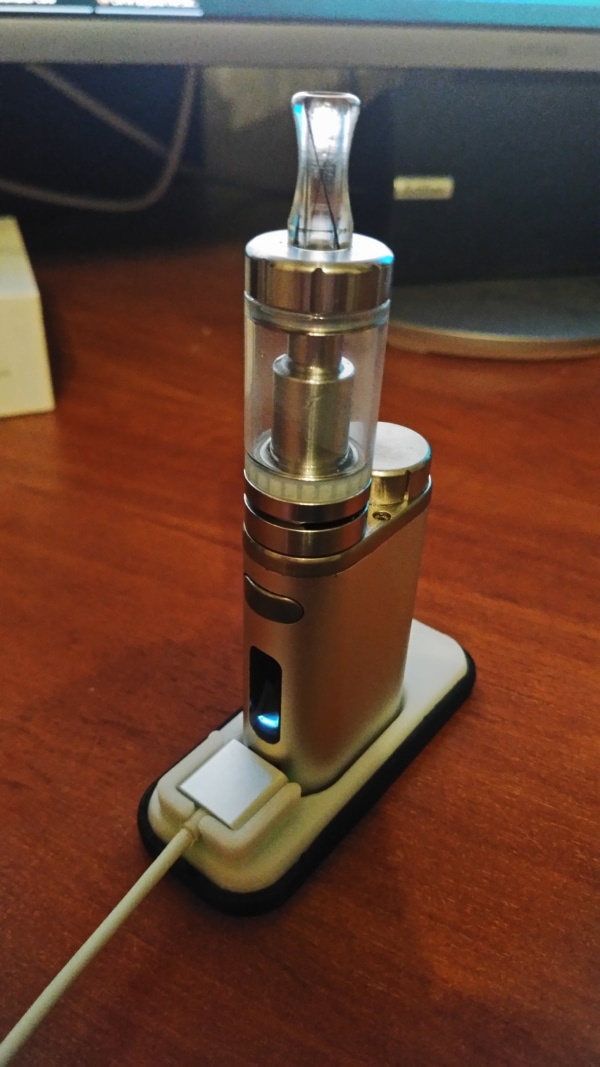 Подставка-зарядка для iStick Pico