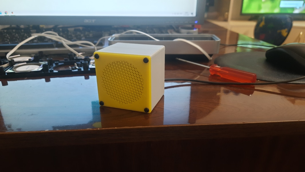 Корпус колонки Logitech Z4-I