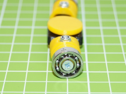 Hand spinner Two pistons