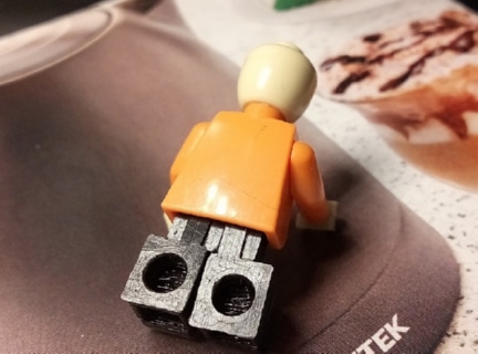 Ноги для LEGO-совместимого человечка