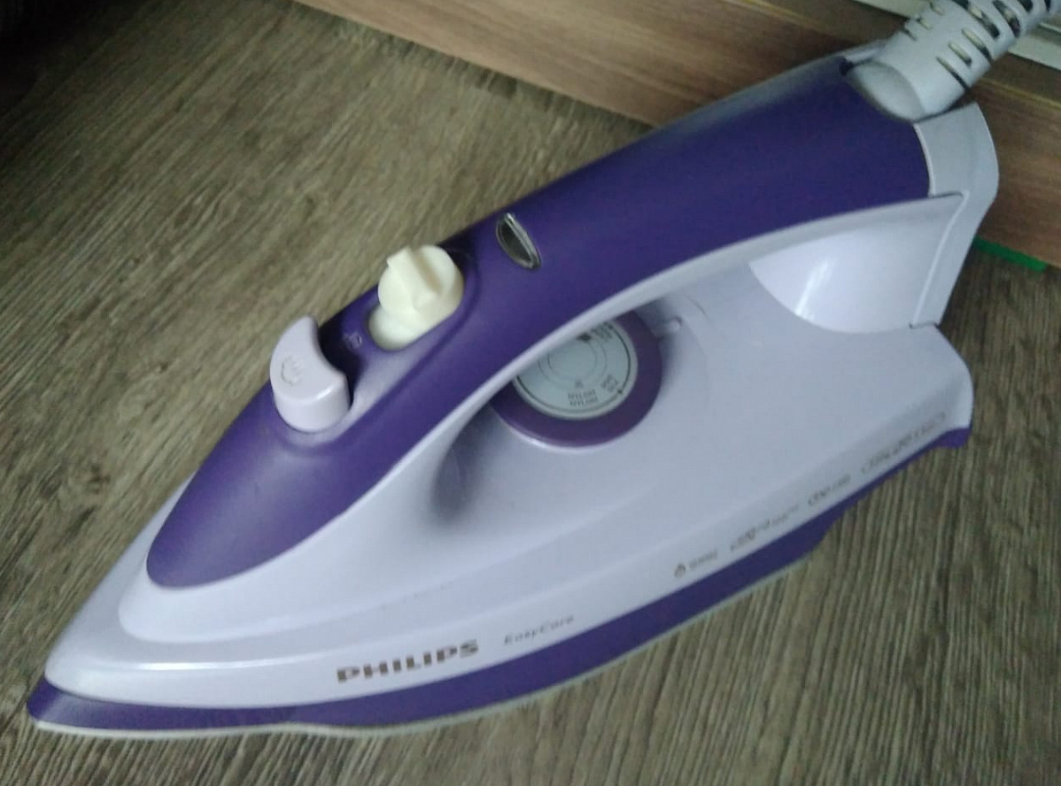 Кнопка для утюга с паровой станцией PHILIPS