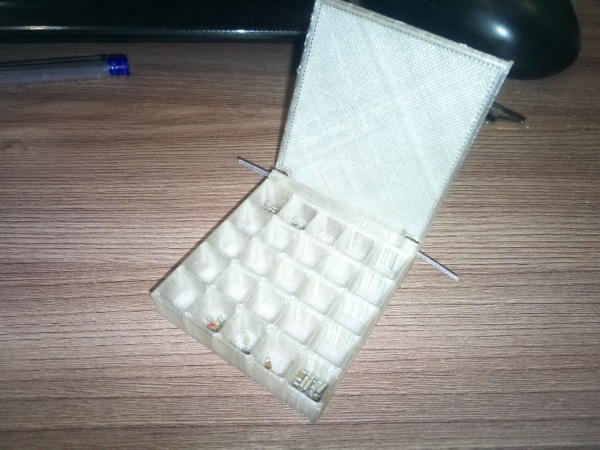Коробка для SMD деталей